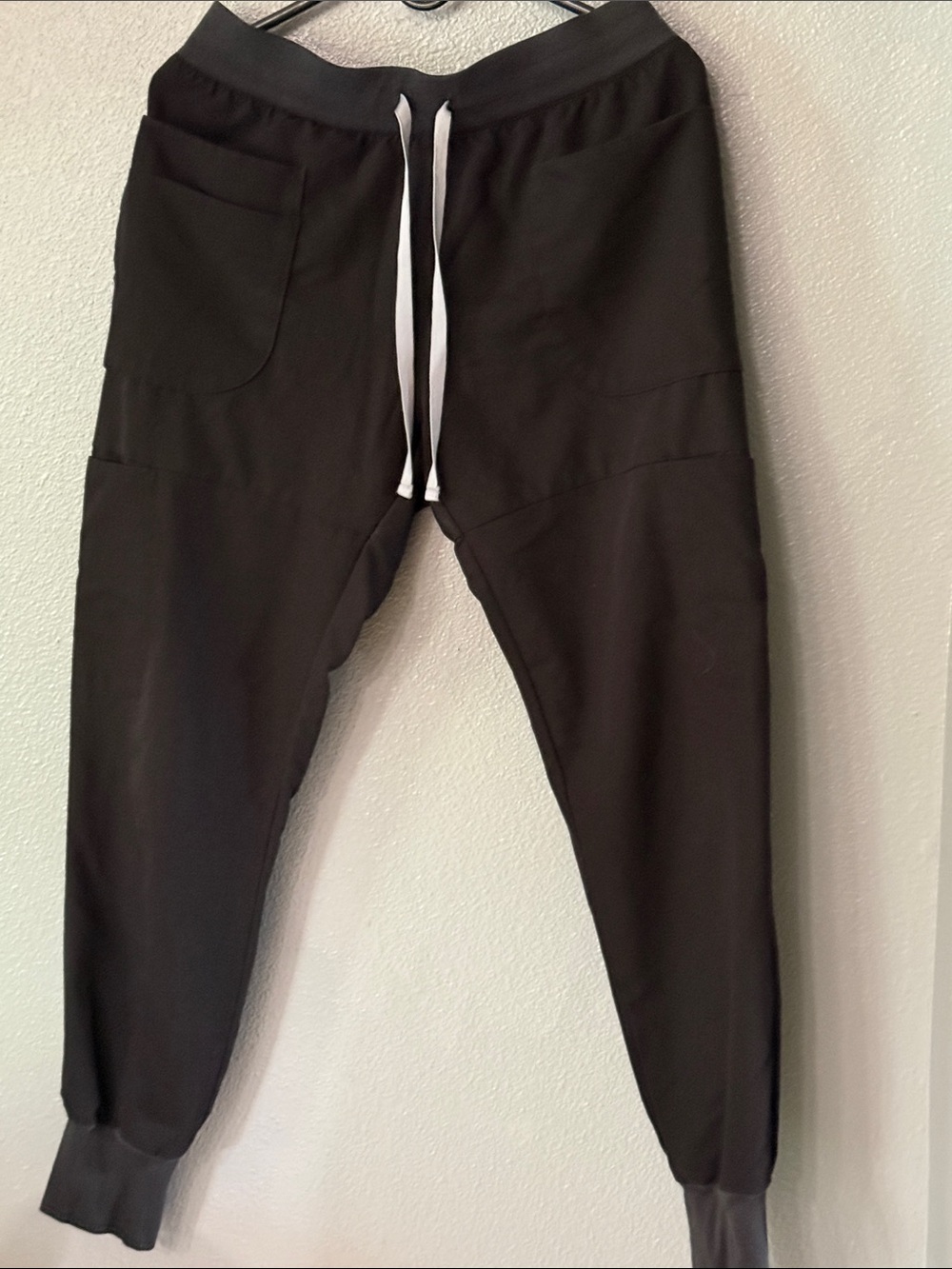 Figs Black Jogger Scrub pants. Size M. Black. In great condition.